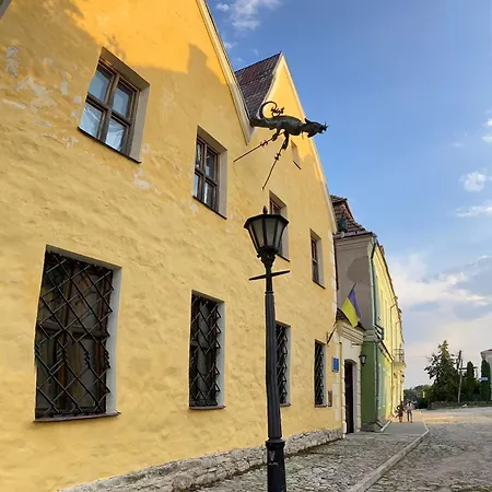 Квартира У Старому Місті Kamianets-Podilskyi Exterior photo