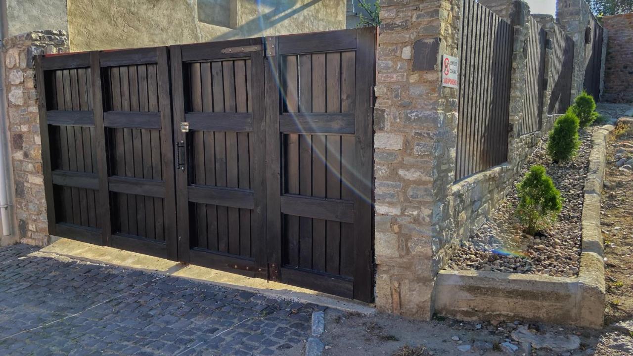 у старому місті Кам'янець-Подільский